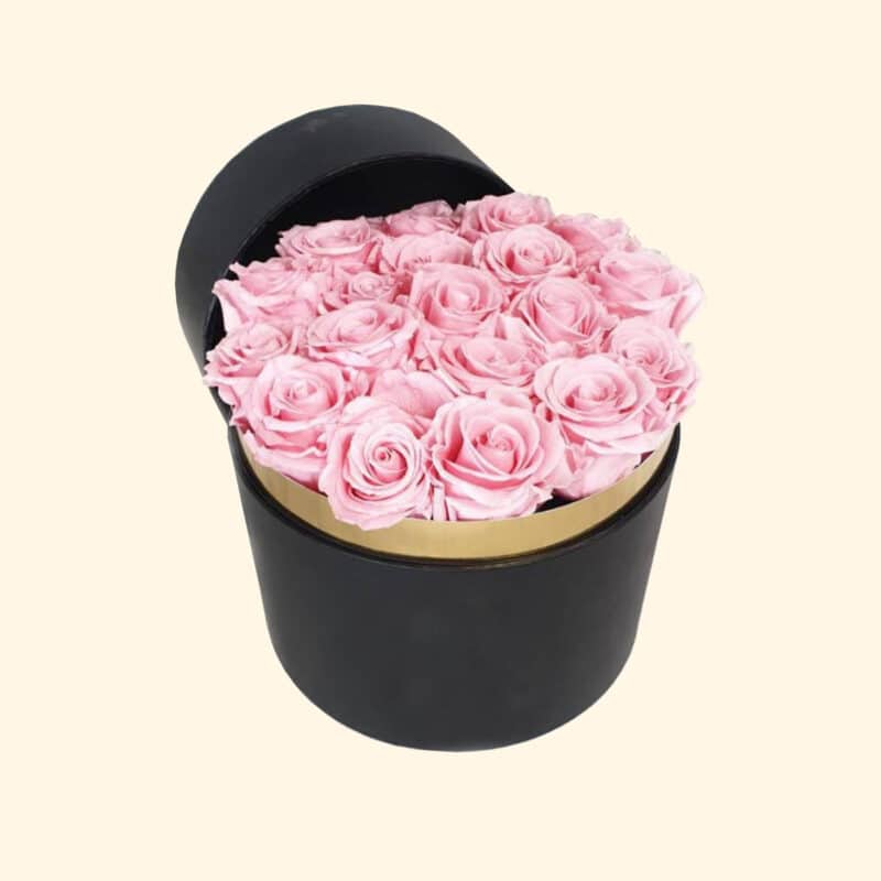 Flower Box in cappelliera tonda con Rose stabilizzate di colore rosa