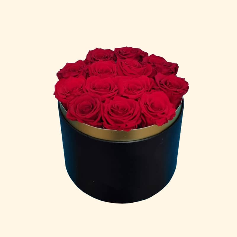 Flower Box in cappelliera tonda con Rose stabilizzate di colore rosso