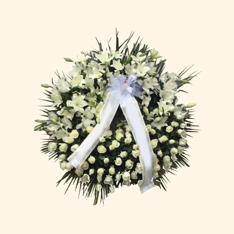 Corona funebre nei toni del bianco