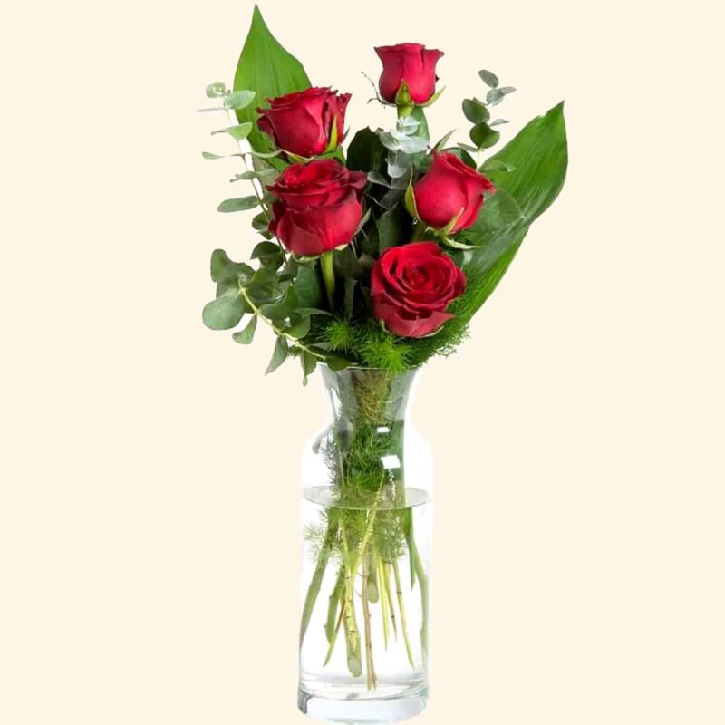 Consegna a domicilio a Roma Bouquet di 5 rose rosse